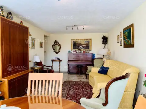 Departamento 4 ambientes con 2 baños