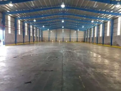 Galpon en Alquiler 100  mts Fondo