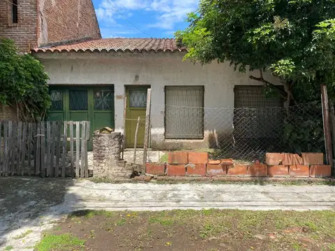 VENTA CASA EN CONSTRUCCION LOTE PROPIO BOULOGNE