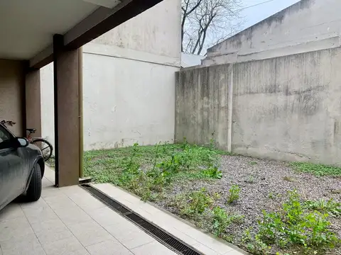 Cochera en Venta en La Plata [Cod: ]