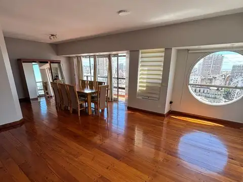 Departamento en Alquiler de 3 dormitorios