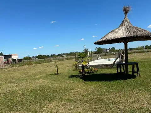 VENTA CASA QUINTA EN DOMSELAAR