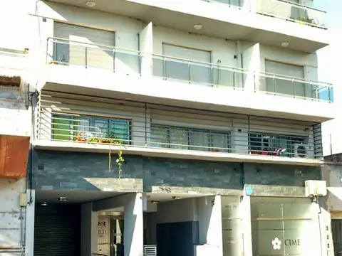 COCHERA: San Juan y Ov. Lagos