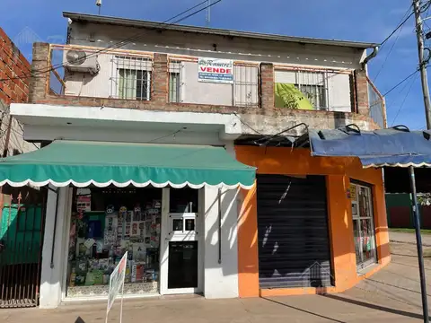 Casas y Locales En Venta a 200 mts. de Ruta 23 - Trujui, Moreno