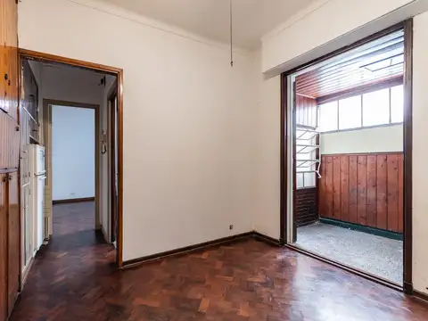 Depto Tipo Casa en Venta 56 años