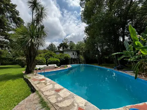 Casa en Venta en Barrio Parque Leloir, USD 850.000