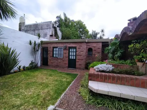 HERMOSO CHALET 4 AMBIENTES DIGNO DE VISITAR