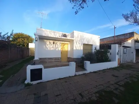 Casa en Venta en General las Heras, USD 99.000