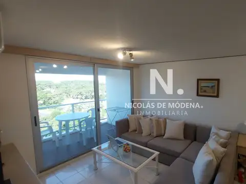 Departamento de 2 dormitorios, piso alto, Lincoln Center, complejo frente al mar