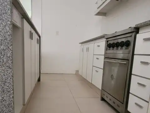 3 De Febrero 2700, Piso PB