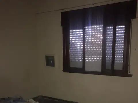 Depto Tipo Casa en Venta en Parque Avellaneda, USD 138.000