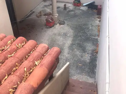 Depto Tipo Casa en Venta 40 años