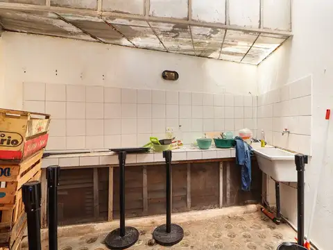 Local en Venta en Chacarita, USD 125.000