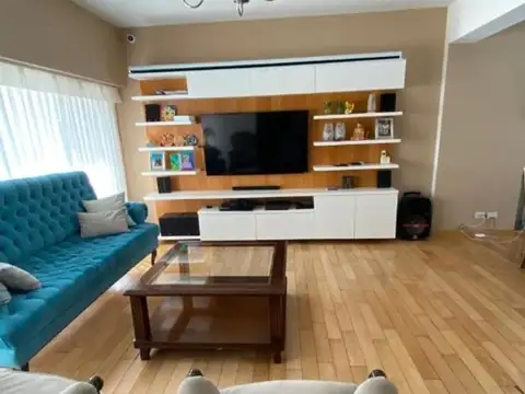 Casa 4 ambientes con 4 baños