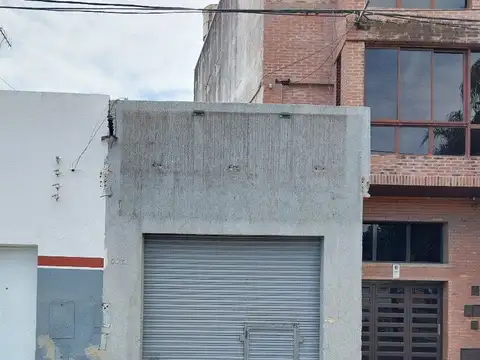 ALQUILER LOCAL AV.OVIDIO LAGOS Y AV.ARIJON