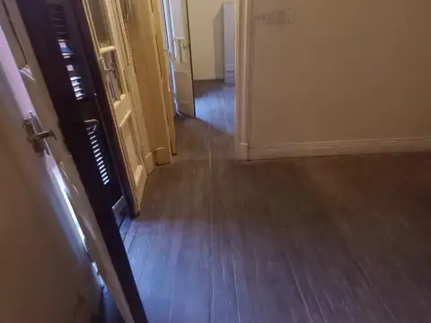 Depto Tipo Casa en Alquiler de 3 ambientes