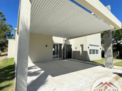 Casa en Venta en Villa Zorraquin, USD 240.000