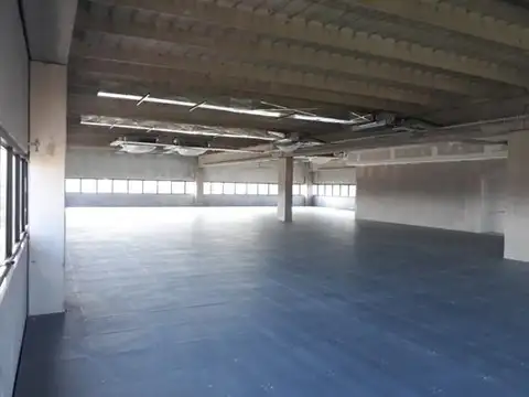 Oficina en Alquiler en Benavidez, $ 380.000