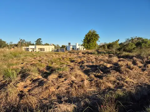 Terreno en Venta 40  mts Fondo