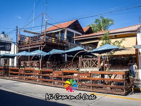 Galería Comercial Venta Exclusiva: 14 locales   depto - Capilla del Monte - Córdoba