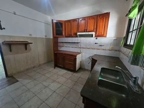 Depto Tipo Casa en Venta de 4 ambientes