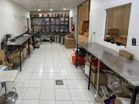 Galpon en Venta en Benavidez, USD 370.000