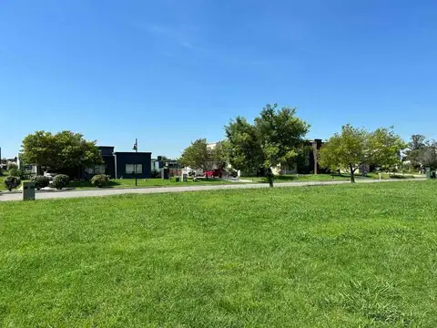 LOTE EN VENTA BARRIO SAN LUCAS 800 METROS CUADRADO