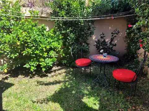 Depto Tipo Casa en Venta en Monte Castro, USD 199.000