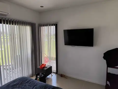 Casa en Alquiler en San Sebastian, USD 1.700