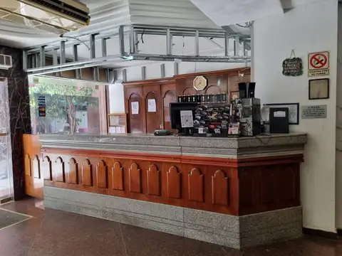 Hotel en Venta 50 años