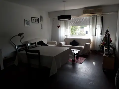 RICARDO GUTIERREZ 1600, Piso 3