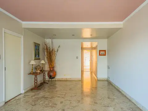 Departamento en Venta en Barrio Norte, USD 239.000