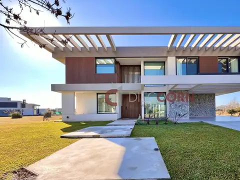 Venta Casa 7 amb, FONDO AL AGUA, Terravista, Gral. Rodríguez