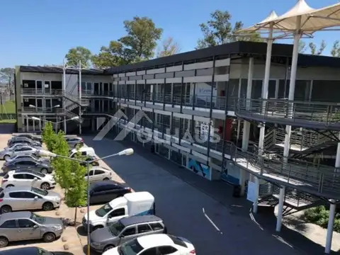 Oficina en Venta con 1 cochera