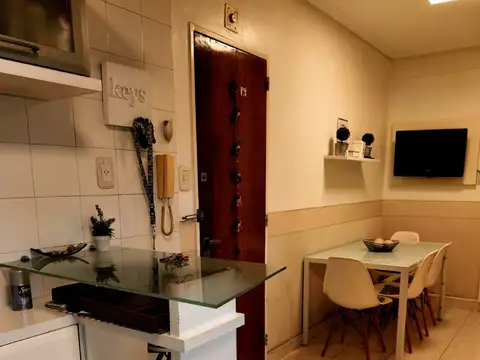 AVENIDA MITRE 1800, Piso 2