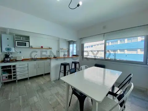 Falucho & Aristóbulo del Valle , Piso 0