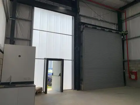 Galpon en Alquiler en Benavidez, USD 2.460