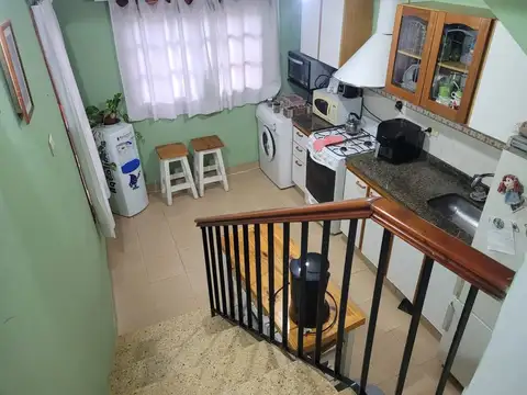 Depto Tipo Casa en Venta de 3 ambientes