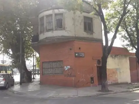 Local en Venta en Pompeya, USD 35.000