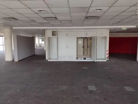 Edificio de oficinas en alquiler en 2do piso sobre colectora Panamericana, Vicente López