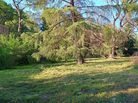 Terreno en Venta en Barrio Parque Leloir, USD 400.000