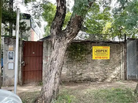 EXCELENTE LOTE EN ZONA RESIDENCIAL PROXIMO A ESTACION Y A LA AV. AVELINO ROLON. OPORTUNIDAD 