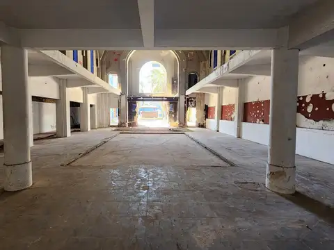 Local en Venta 70 años