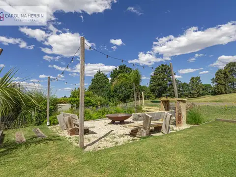 Casa en Venta en Bella Vista, USD 1.400.000