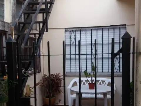 Depto Tipo Casa en Venta de 2 dormitorios
