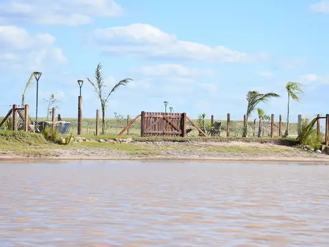 Terreno en Venta 21  mts Frente