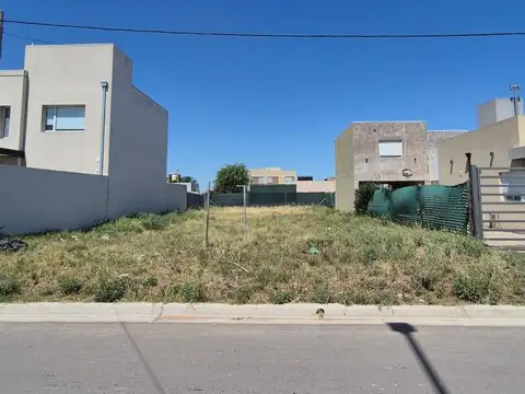 Terreno / Lote en venta de 372m2 ubicado en Novaterra