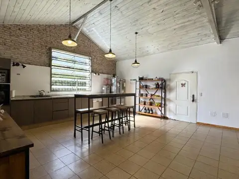 Casa en Venta en Barrio Parque Leloir, USD 345.000