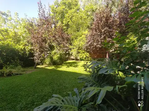 Casa 3 ambientes con 2 baños