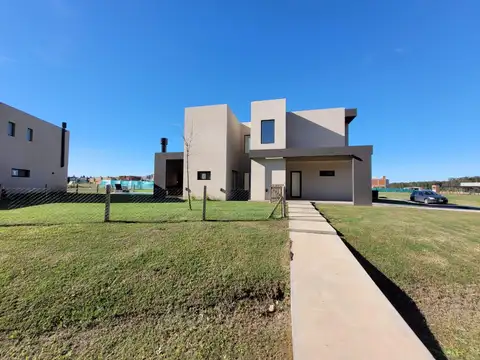 ESPECTACULAR CASA EN VENTA BARRIO EL ALJIBE